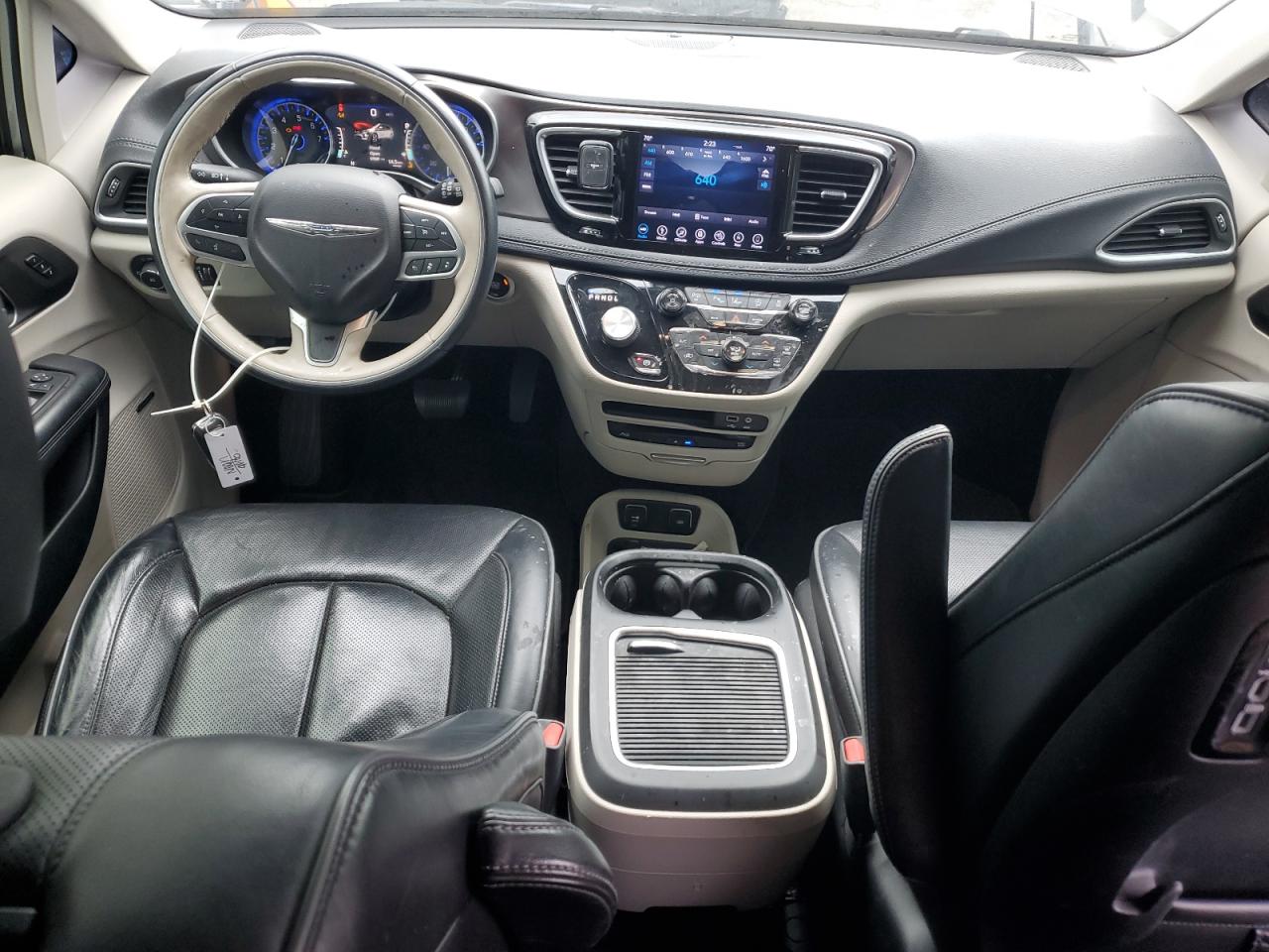 2018 Chrysler Pacifica Limited VIN: 2C4RC1GG0JR113249 Lot: 85746735