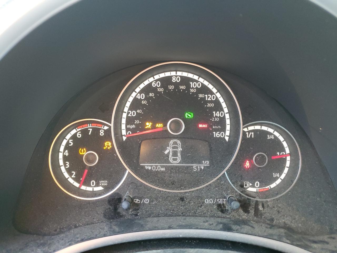 2013 Volkswagen Beetle VIN: 3VW5P7AT9DM818202 Lot: 81223705