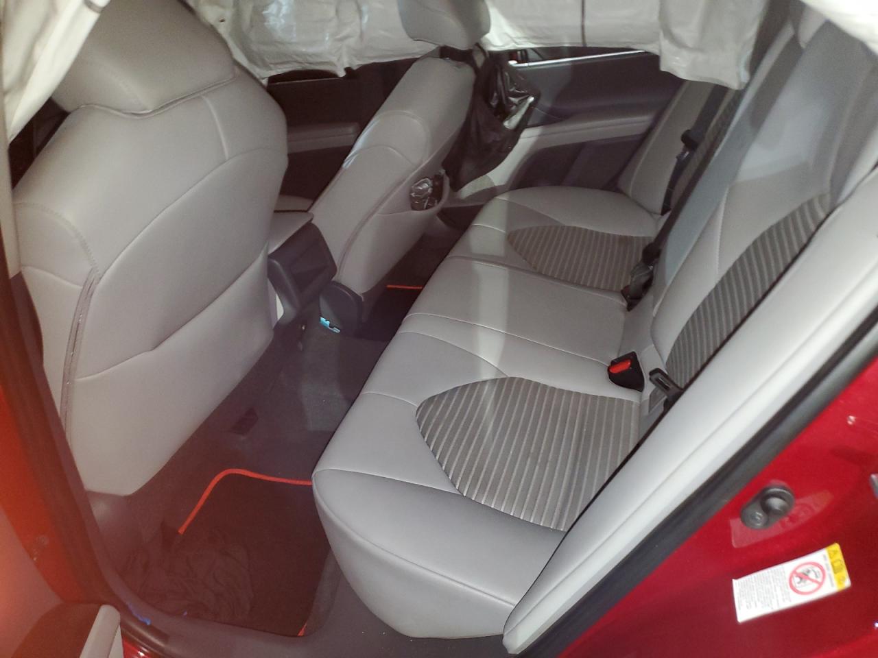 2018 Toyota Camry L VIN: 4T1B11HK4JU522668 Lot: 85251325