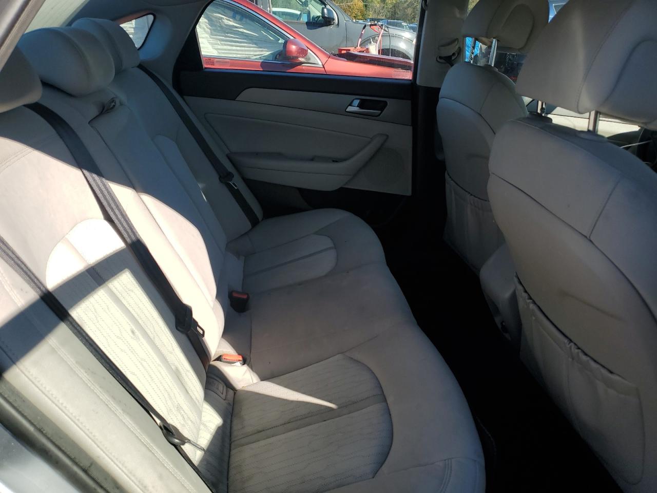 2016 Hyundai Sonata Hybrid VIN: KMHE24L17GA011251 Lot: 85072205