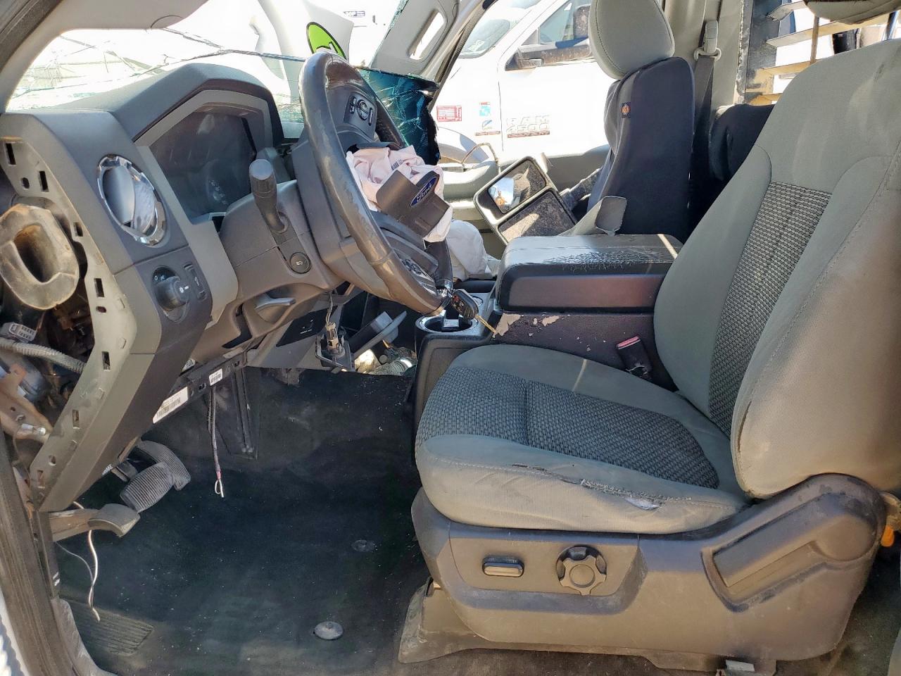 2013 Ford F350 Super Duty VIN: 1FTRF3DTXDEB87140 Lot: 84242635