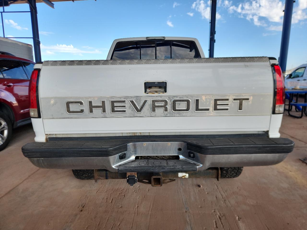 1997 Chevrolet Gmt-400 K1500 VIN: 1GCEK14R0VZ214682 Lot: 83812035
