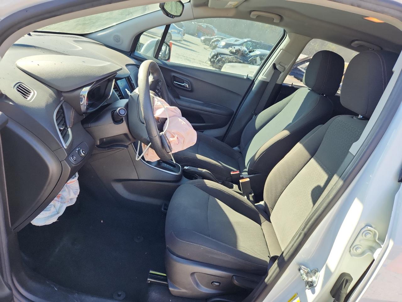 2022 Chevrolet Trax Ls VIN: KL7CJKSMXNB549008 Lot: 86834905