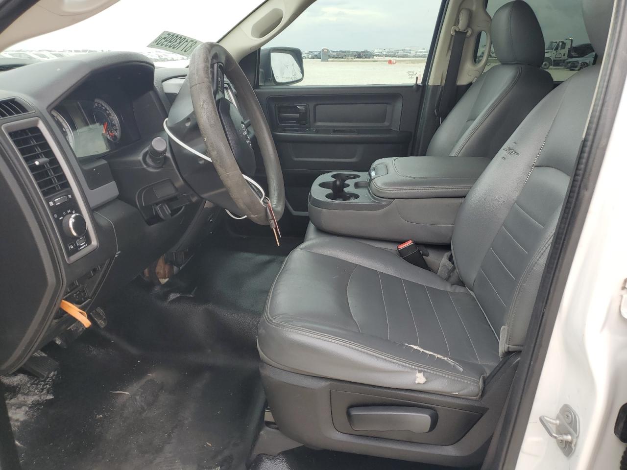 2019 Ram 1500 Classic Tradesman VIN: 1C6RR6FG7KS710466 Lot: 87183995