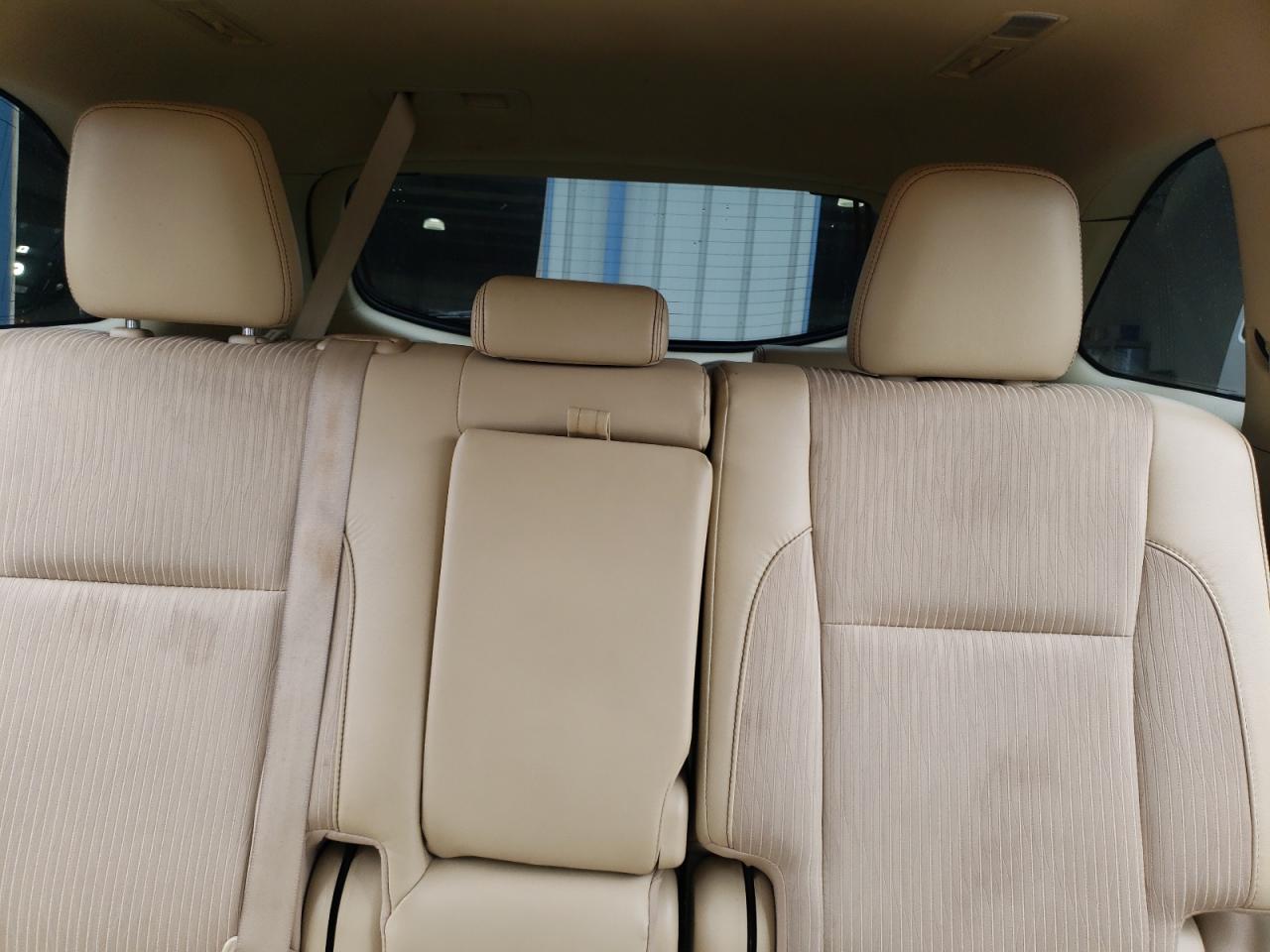 2017 Toyota Highlander Le VIN: 5TDBZRFH0HS446948 Lot: 82451485