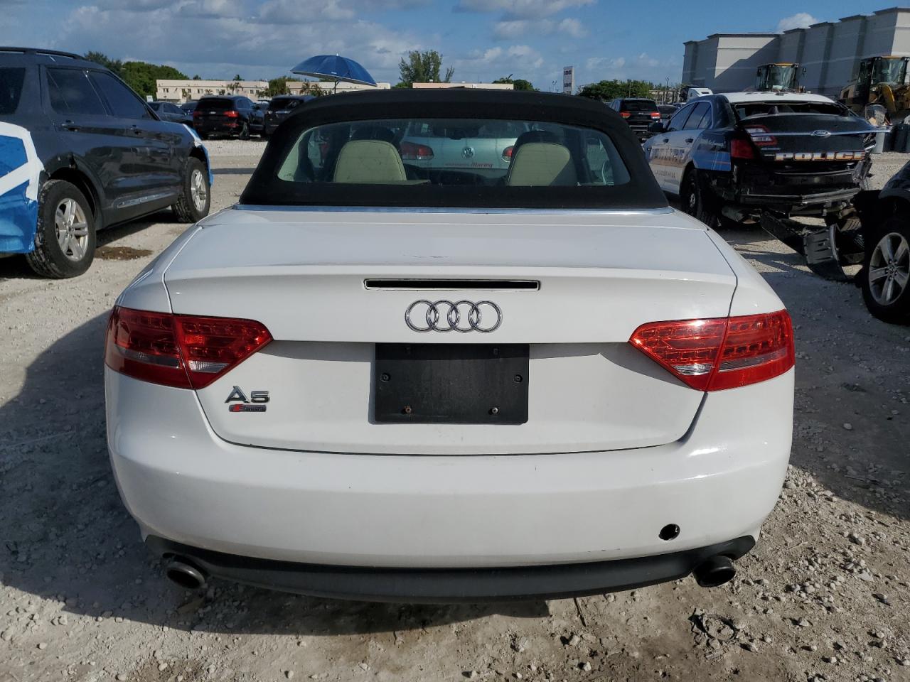 2011 Audi A5 Premium Plus VIN: WAUJFAFH2BN002700 Lot: 86806185