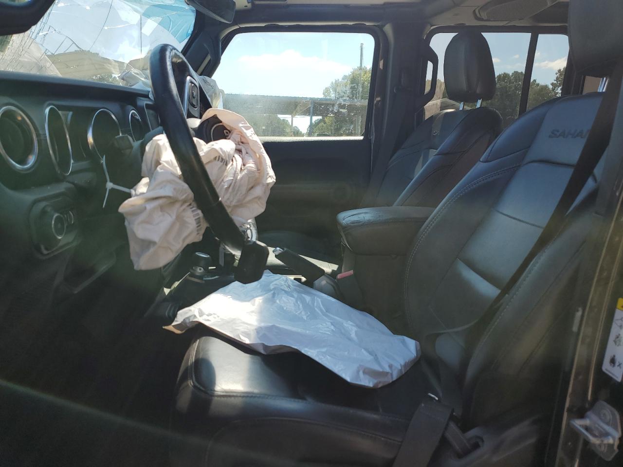 2018 Jeep Wrangler Unlimited Sahara VIN: 1C4HJXEN5JW302217 Lot: 84819885