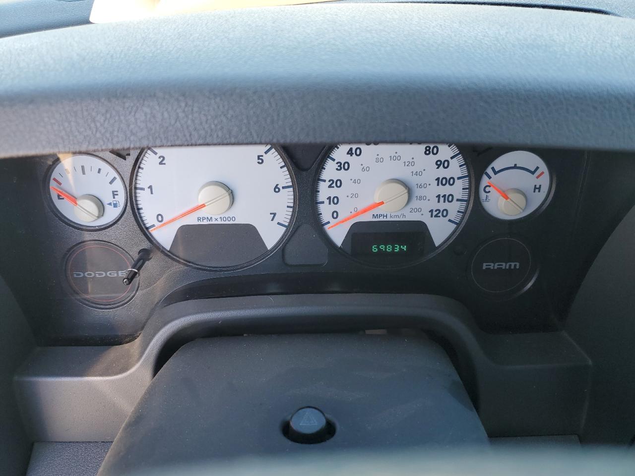 2008 Dodge Ram 1500 St VIN: 1D7HU16N28J182652 Lot: 82509955