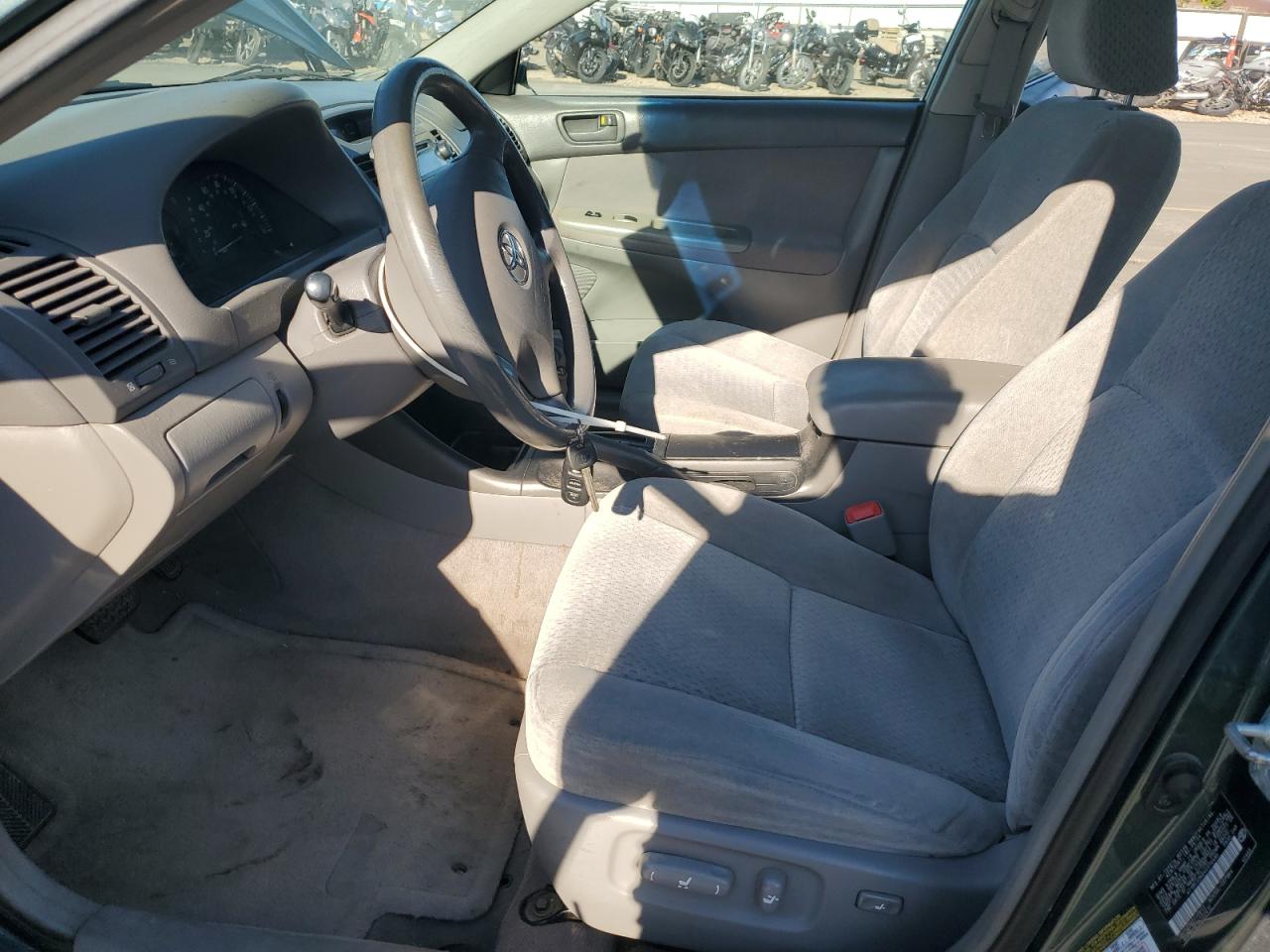 2004 Toyota Camry Le VIN: 4T1BE32K64U376495 Lot: 81912245