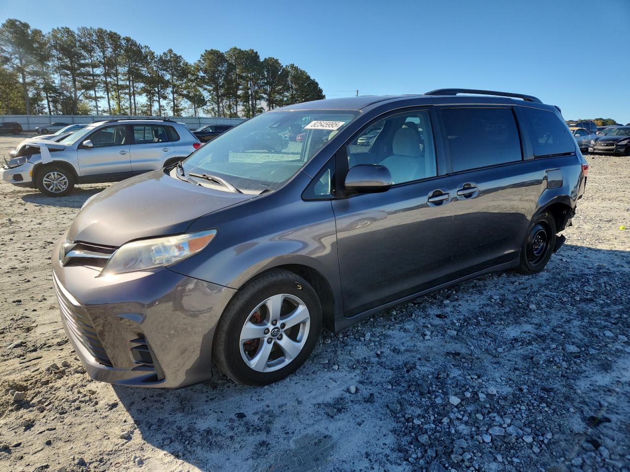 2018 Toyota Sienna Le