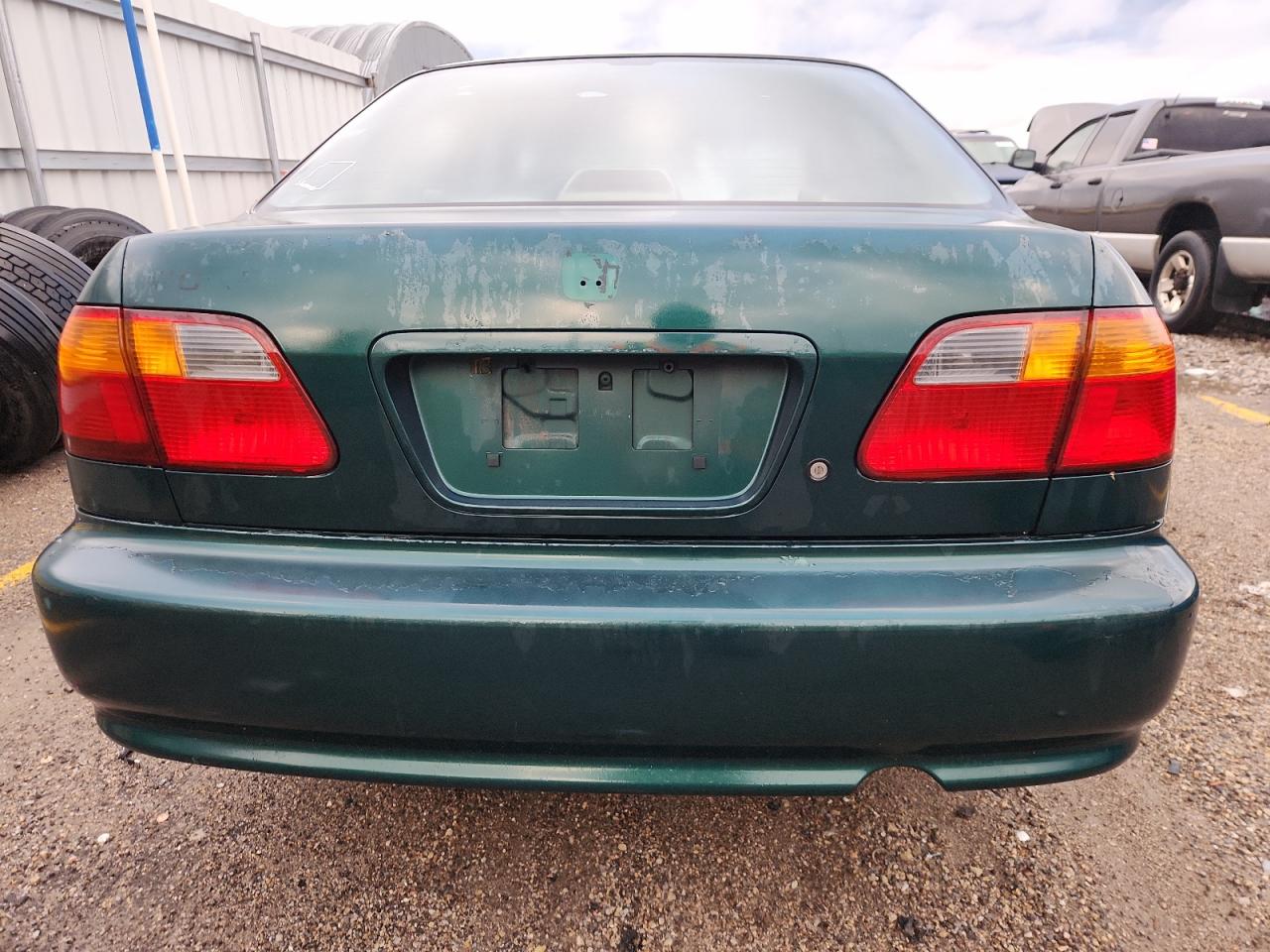 2000 Honda Civic Base VIN: 2HGEJ6615YH540121 Lot: 85187915