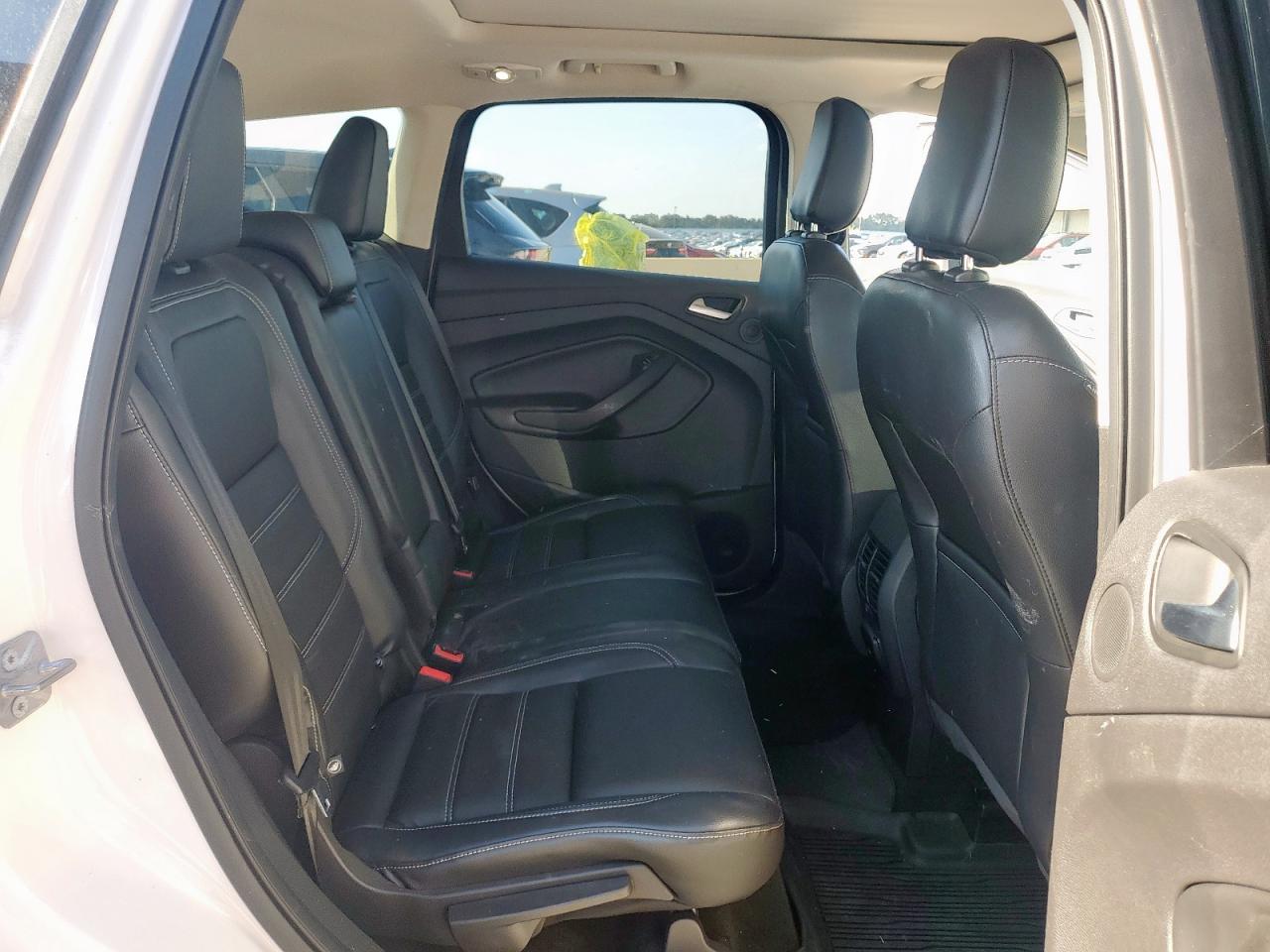 2018 Ford Escape Titanium VIN: 1FMCU9J99JUC66299 Lot: 81988205