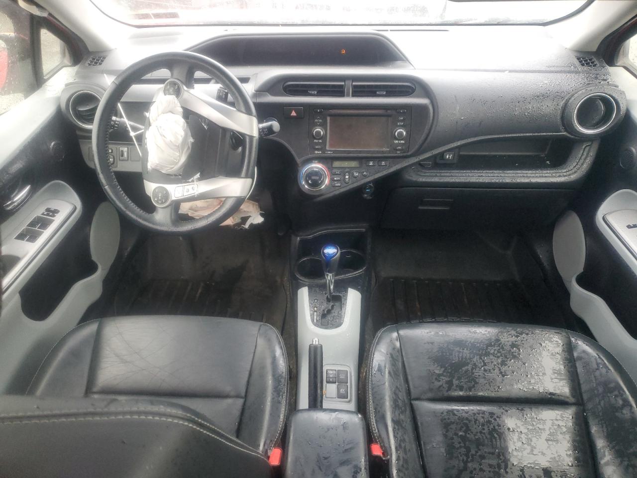 2013 Toyota Prius C VIN: JTDKDTB36D1033994 Lot: 85590255