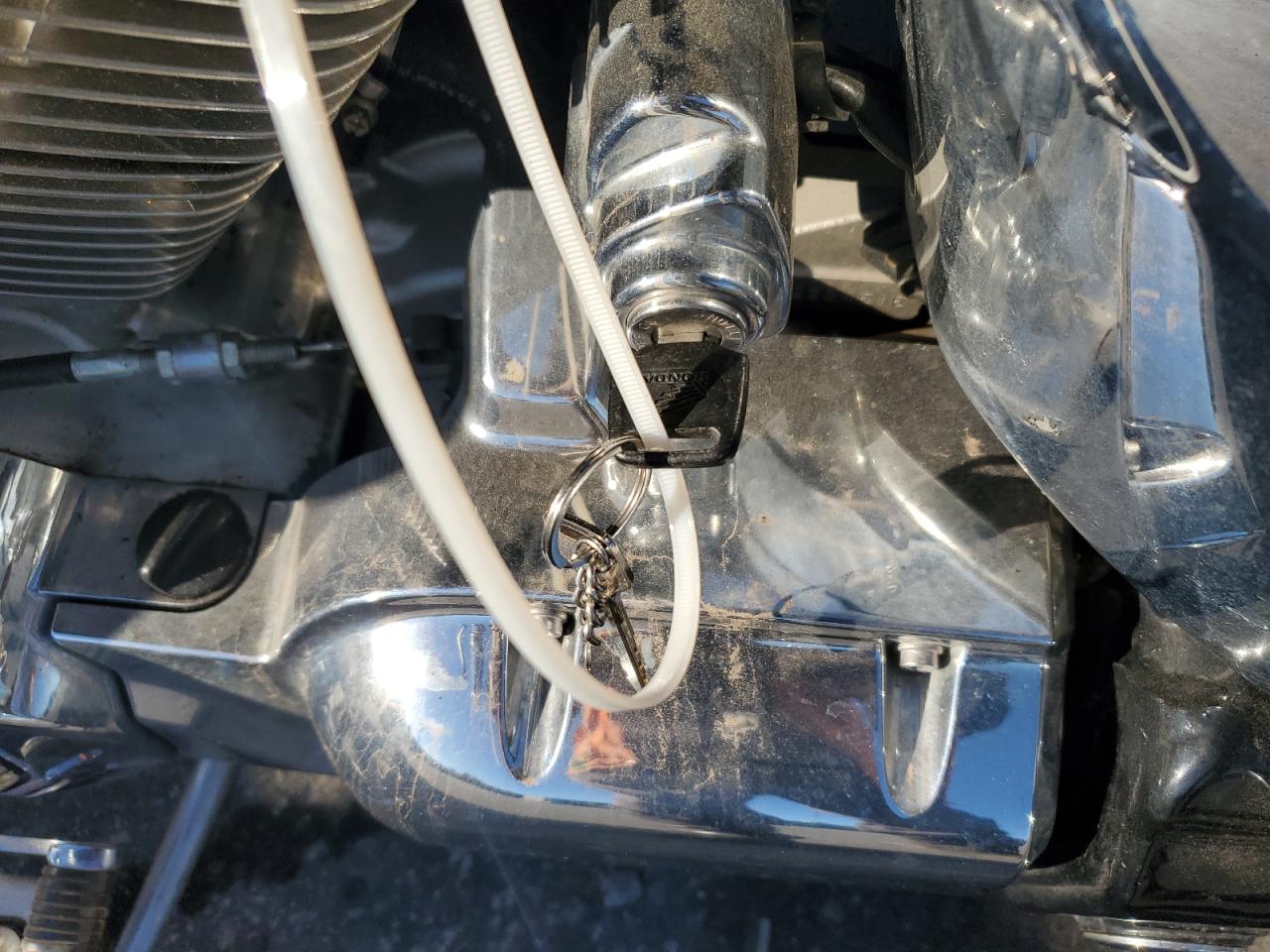 2005 Honda Vt1300 S VIN: 1HFSC52035A214188 Lot: 90900805