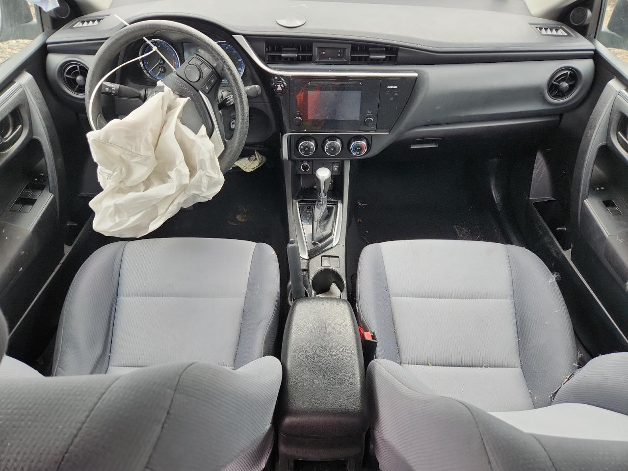 2017 Toyota Corolla L VIN: 5YFBURHE4HP591467 Lot: 82397025