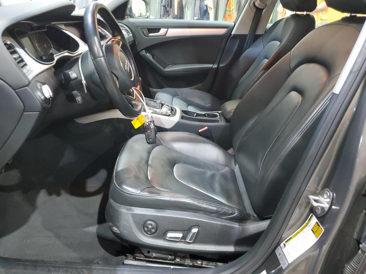 2015 Audi A4 Premium Plus VIN: WAUFFAFL1FN045277 Lot: 84727675