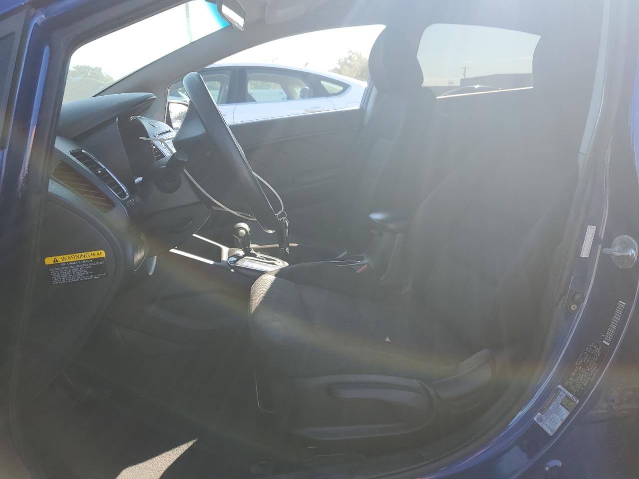 2017 Kia Forte Lx VIN: 3KPFK4A77HE048413 Lot: 85872745