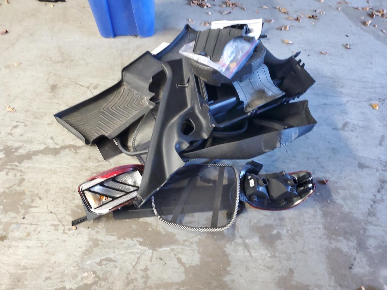 2021 Hyundai Venue Sel VIN: KMHRC8A35MU108145 Lot: 87034755