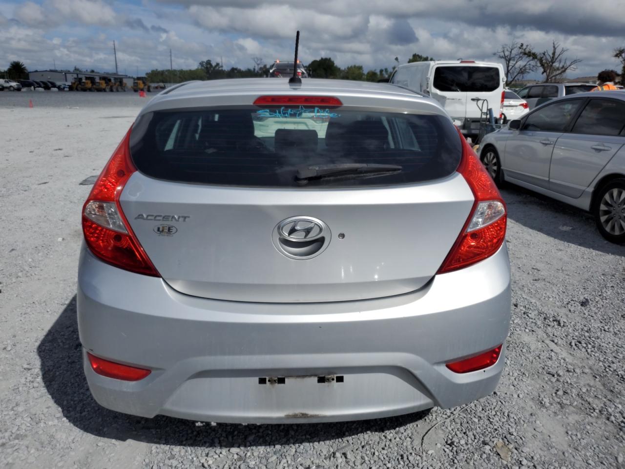 2017 Hyundai Accent Se VIN: KMHCT5AE4HU347472 Lot: 82400245
