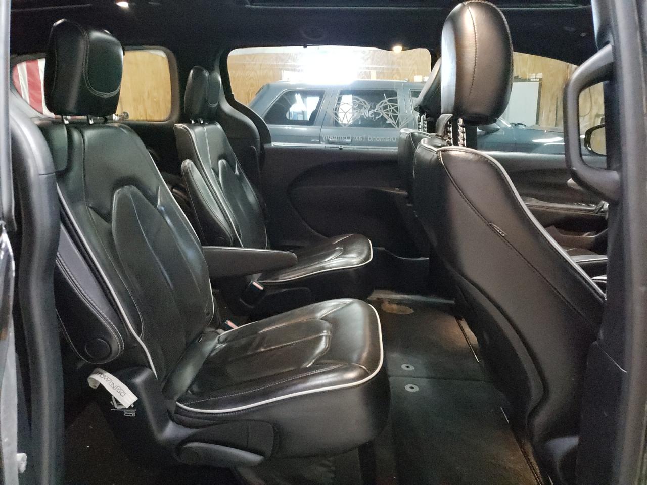 2019 Chrysler Pacifica Limited VIN: 2C4RC1GG3KR576469 Lot: 85155075