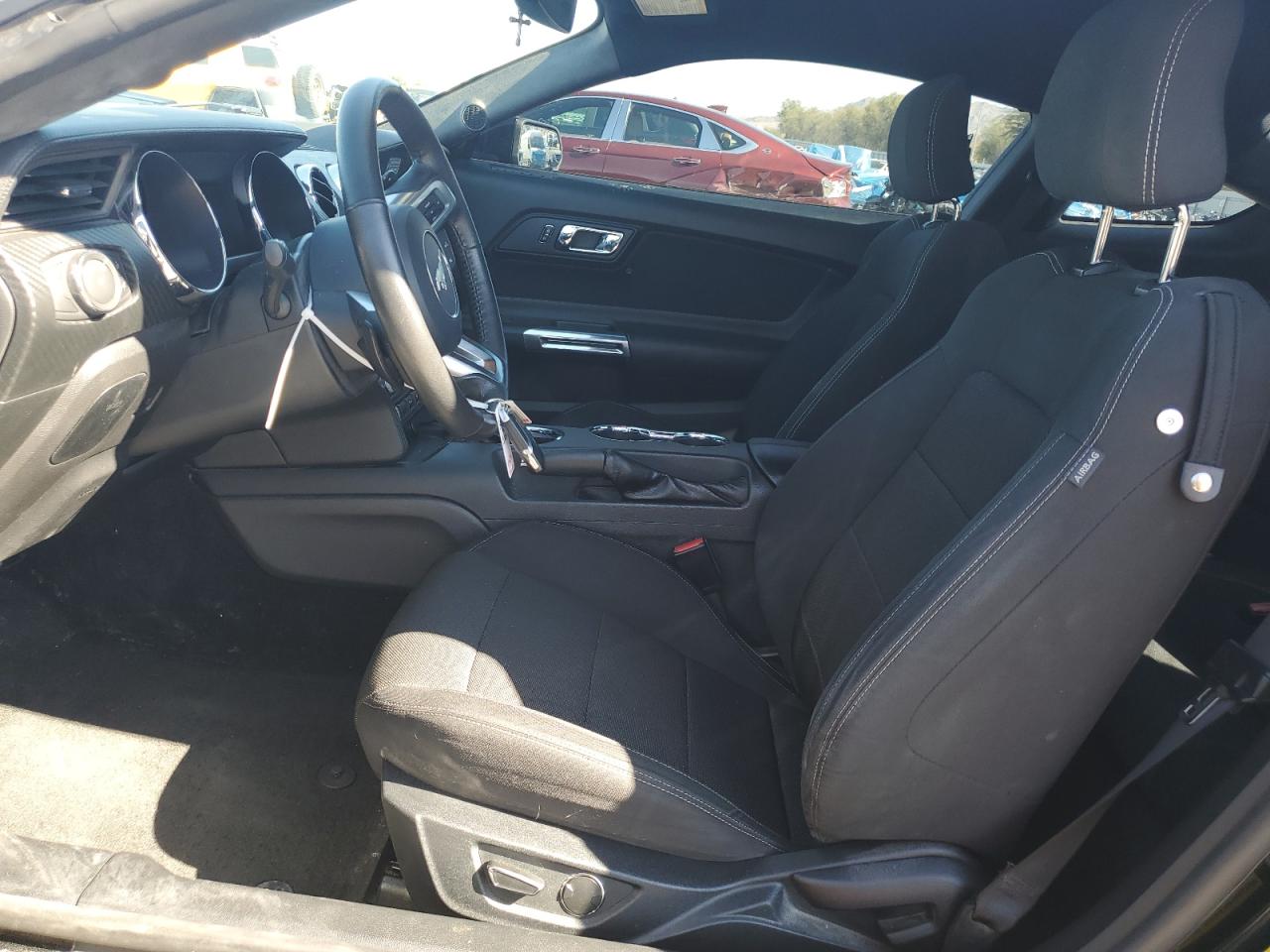 2015 Ford Mustang VIN: 1FA6P8AM8F5405059 Lot: 89826105