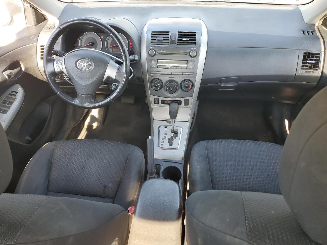 2010 Toyota Corolla Base VIN: 1NXBU4EE2AZ282057 Lot: 87062855