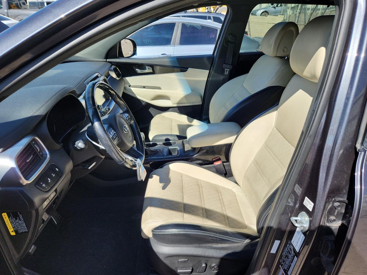 2016 Kia Sorento Sx VIN: 5XYPKDA52GG087754 Lot: 81943335