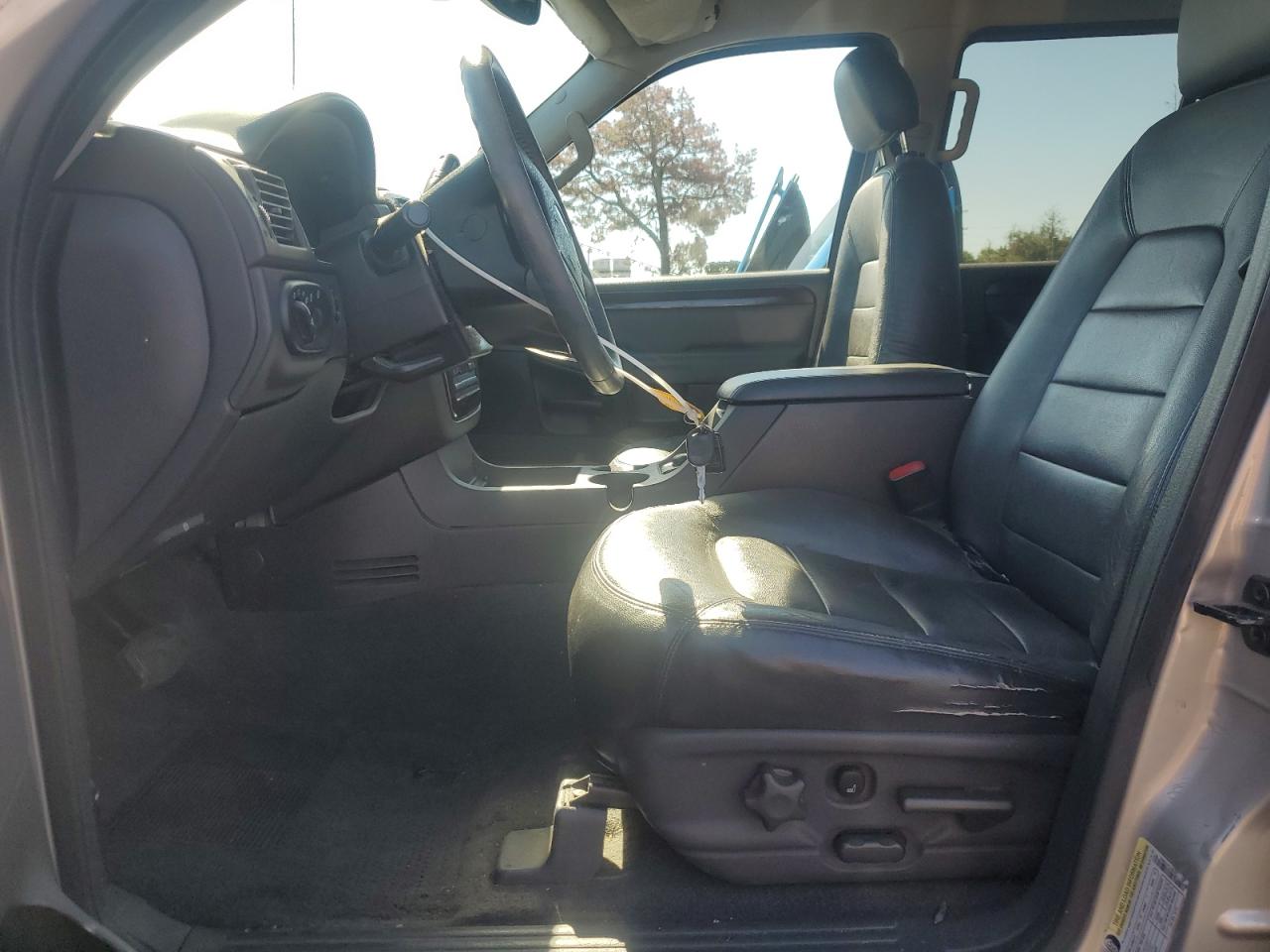 2004 Ford Explorer Limited VIN: 1FMZU75W44UB91448 Lot: 82279155