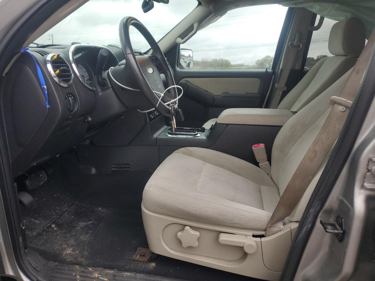 2008 Ford Explorer Sport Trac Xlt VIN: 1FMEU31E18UA56003 Lot: 90710815