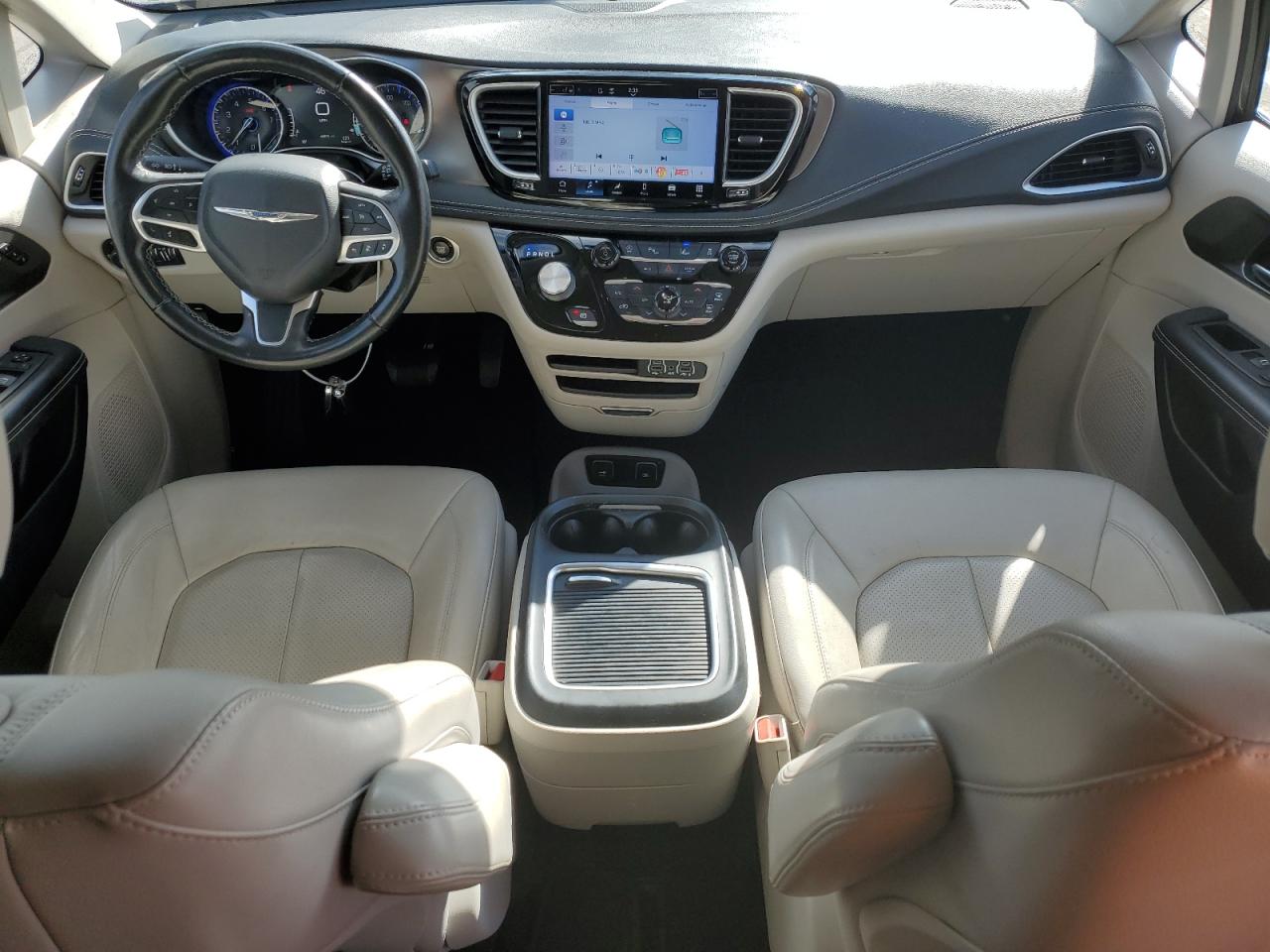 2021 Chrysler Pacifica Touring L VIN: 2C4RC1BG2MR500560 Lot: 86866675