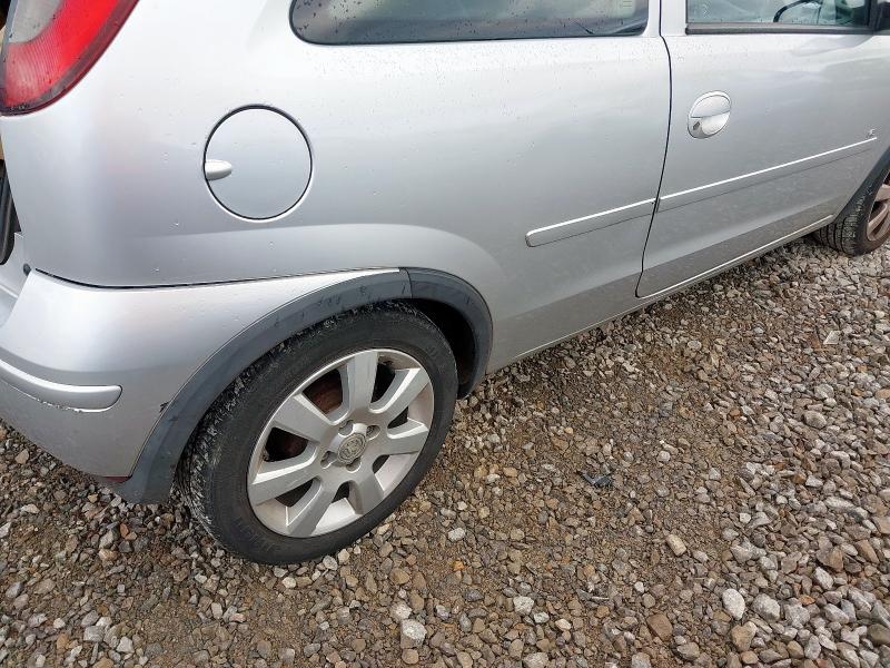 2005 VAUXHALL CORSA 1.2I 16V BREEZE 3DR