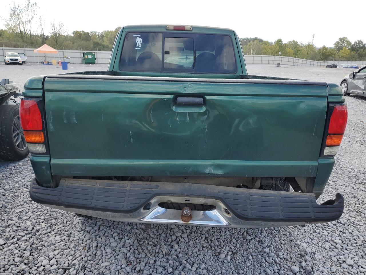 1999 Mazda B4000 Cab Plus VIN: 4F4ZR17X0XTM39592 Lot: 84775025