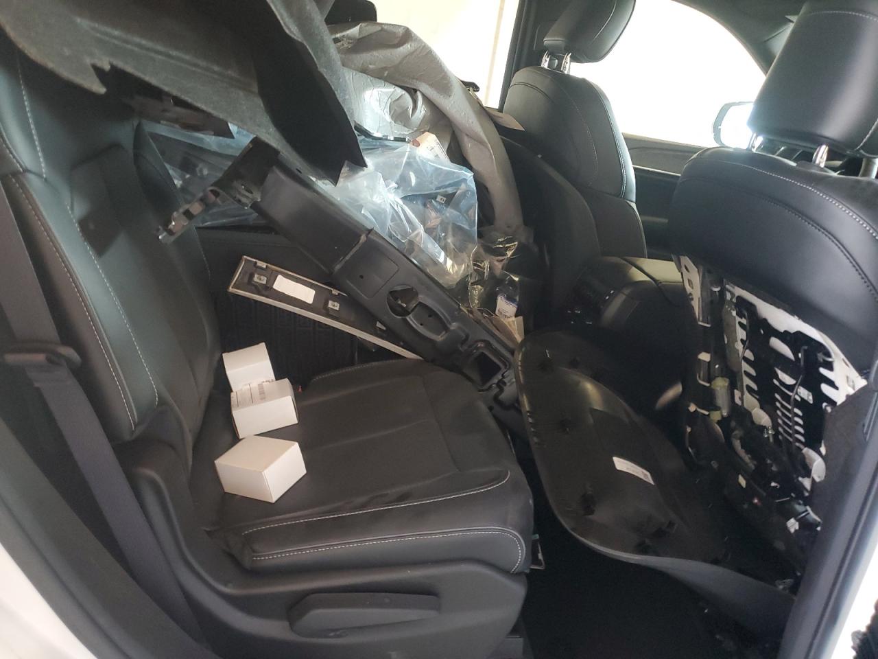 2024 Jeep Grand Cherokee L Overland VIN: 1C4RJKDG1R8946114 Lot: 81955825