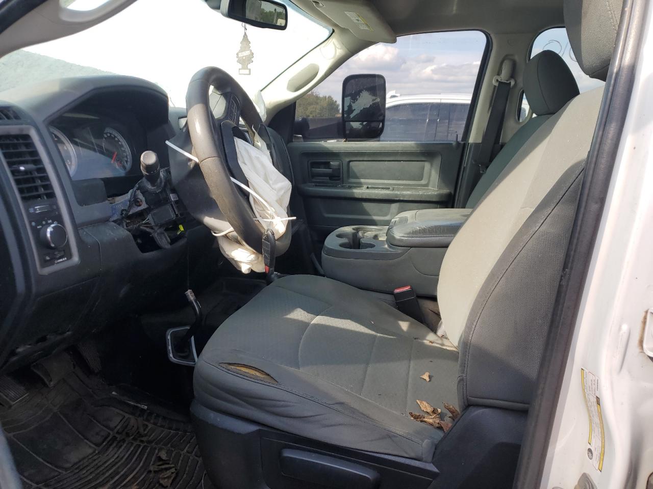 2015 Ram 2500 St VIN: 3C6UR5HL7FG553694 Lot: 81506845