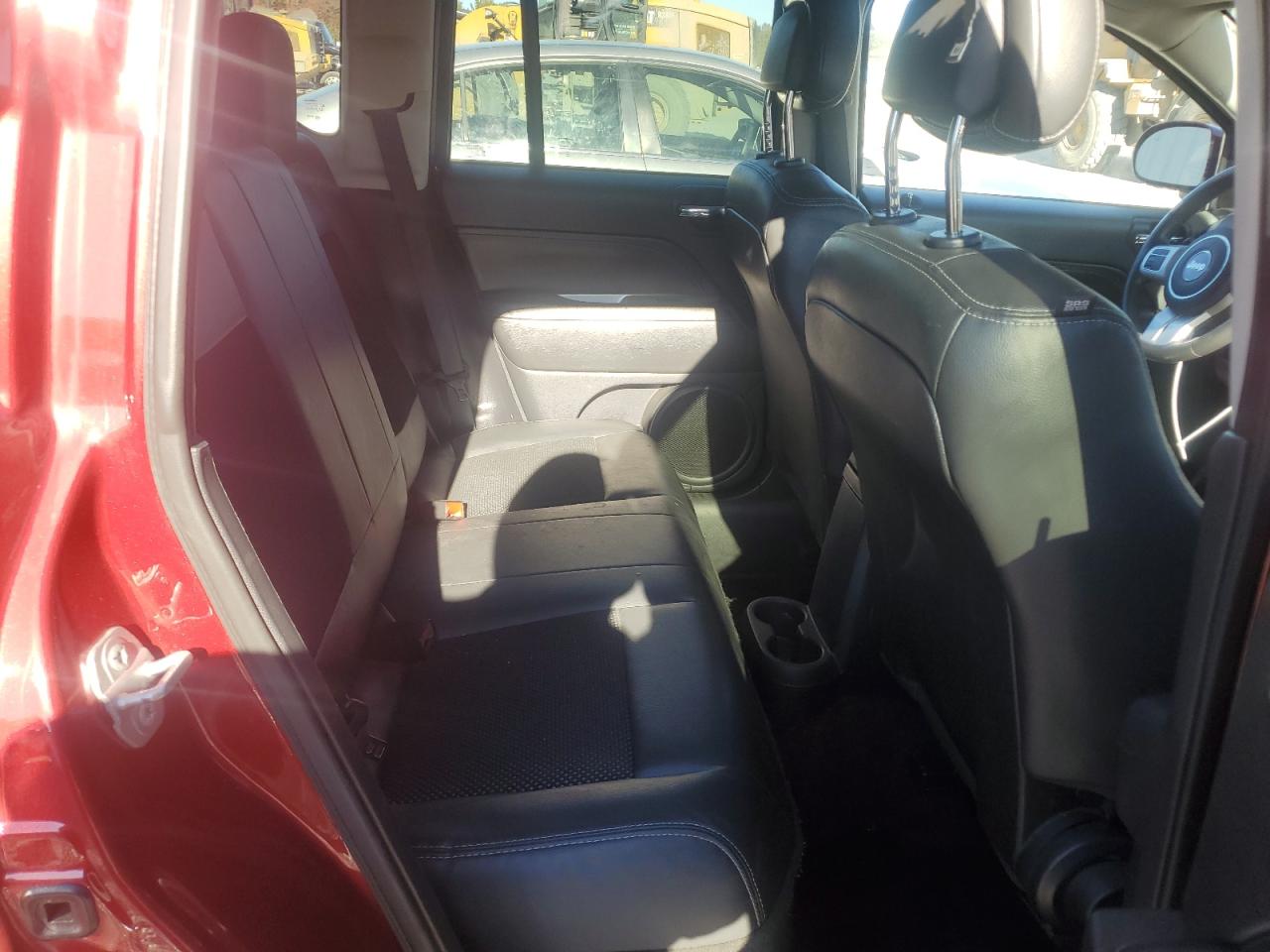 2015 Jeep Compass Latitude VIN: 1C4NJDEB0FD333286 Lot: 86853445