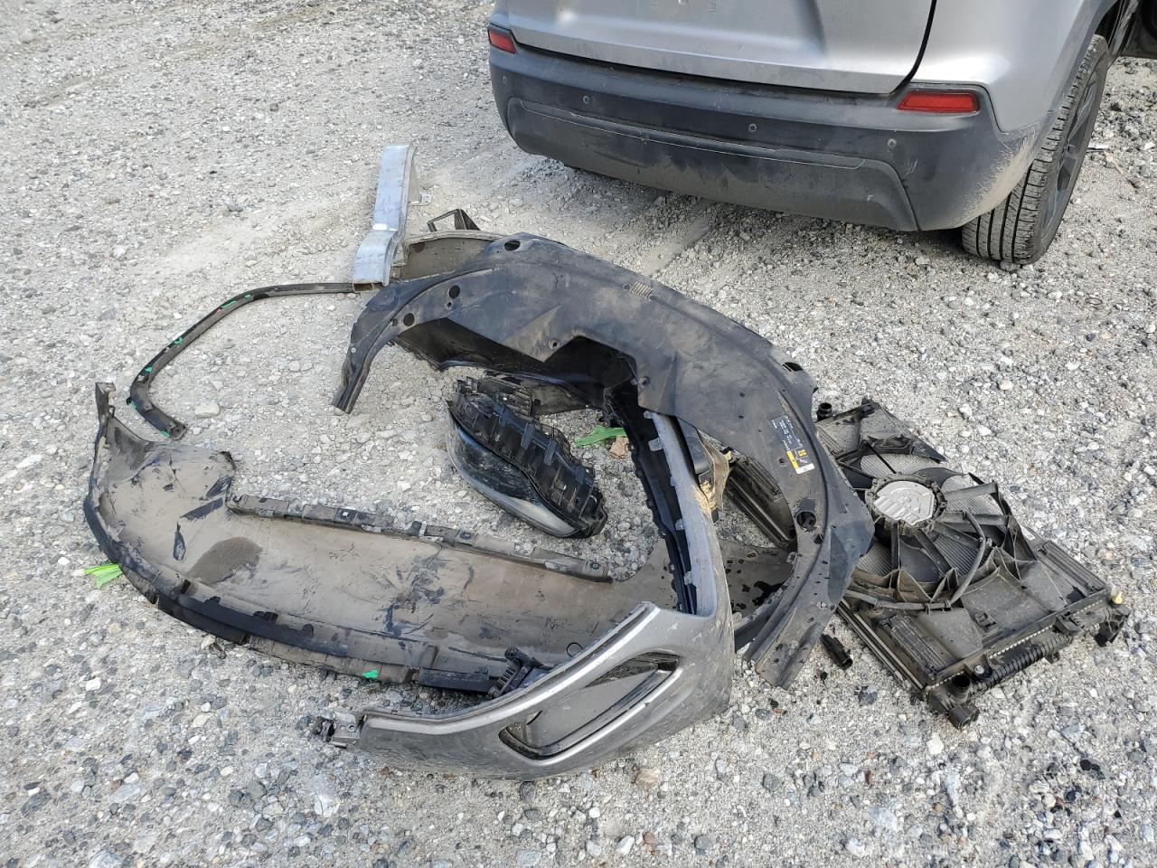 2021 Jeep Cherokee Latitude Plus VIN: 1C4PJLLB5MD237365 Lot: 87290765