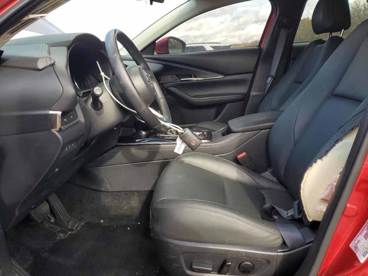 2024 Mazda Cx-30 Preferred VIN: 3MVDMBCM7RM632700 Lot: 82370095