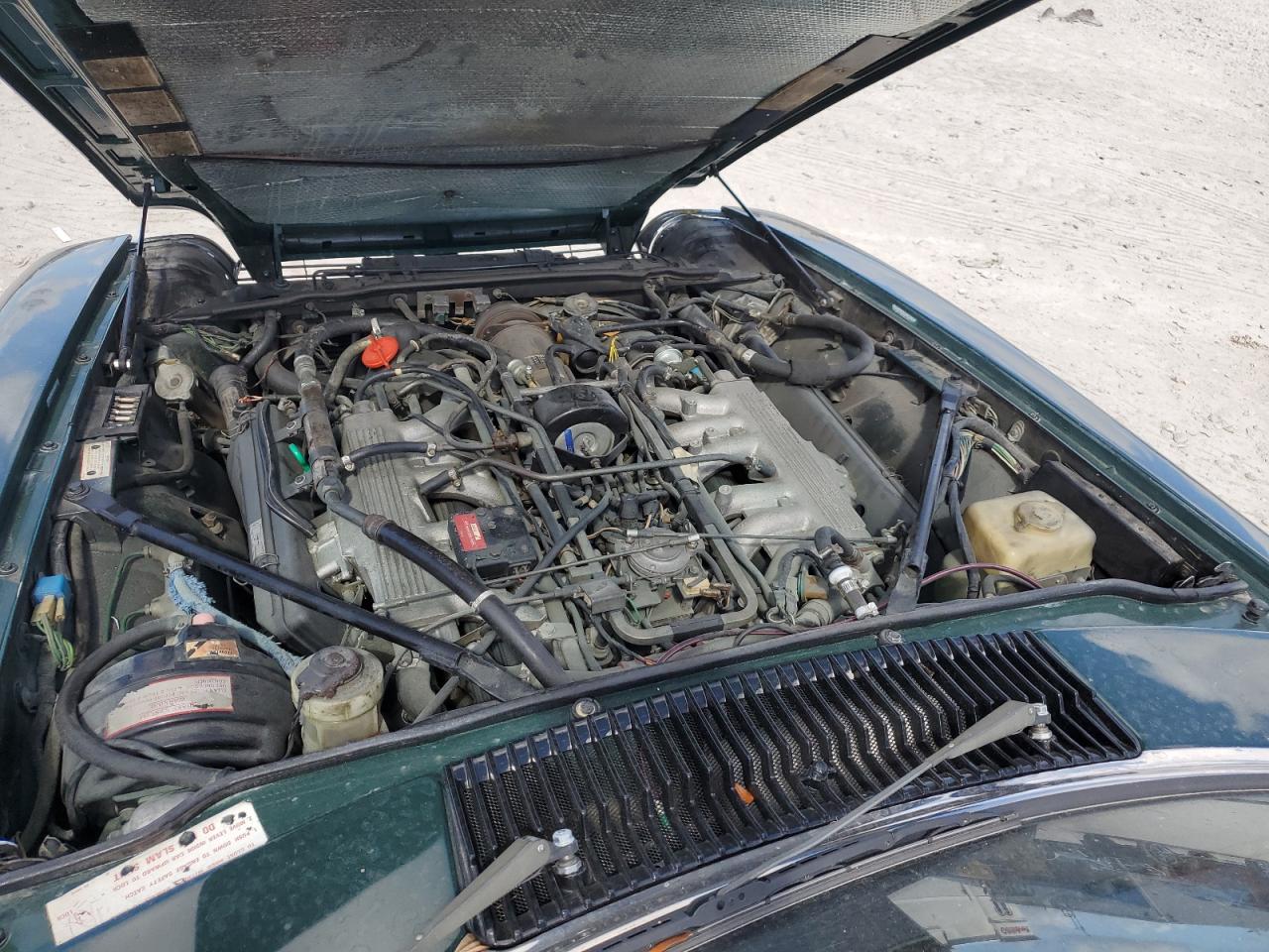 1987 Jaguar Xjs VIN: SAJNV584XHC136093 Lot: 89700445