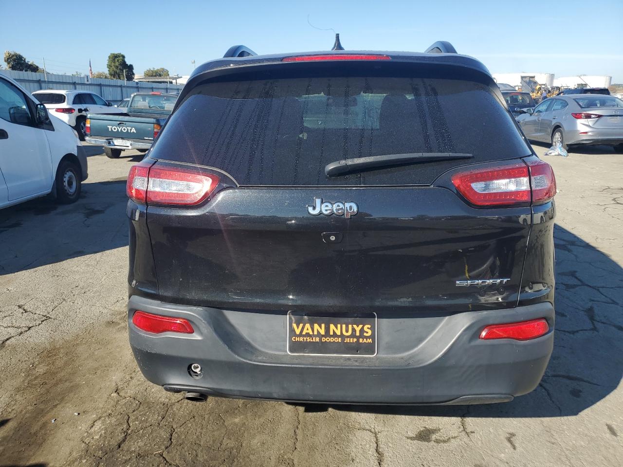2016 Jeep Cherokee Sport VIN: 1C4PJLABXGW217236 Lot: 86899975
