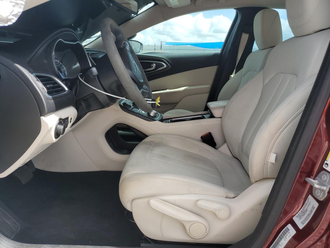 2015 Chrysler 200 Limited VIN: 1C3CCCAB7FN541388 Lot: 85830475