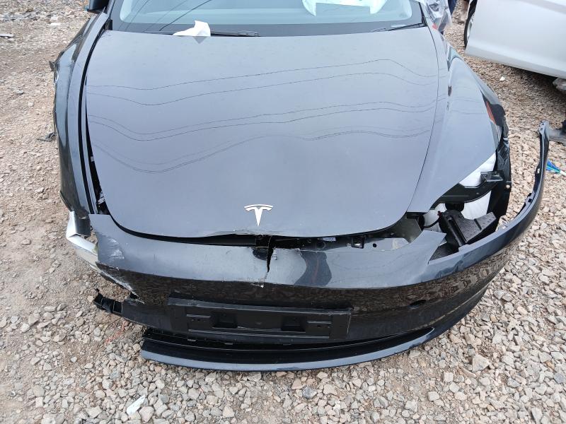 2025 TESLA MODEL 3 RWD 4DR AUTO