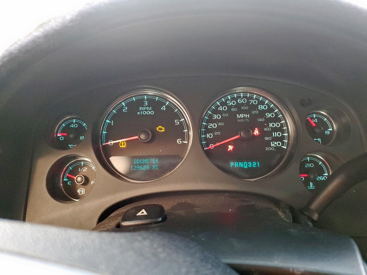 2008 GMC Yukon VIN: 1GKFK130X8R241517 Lot: 82248775