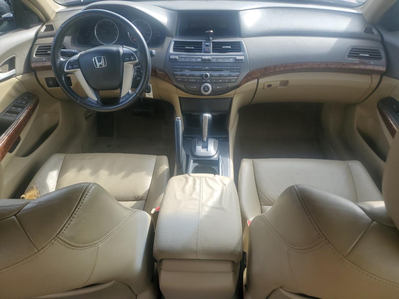 2008 Honda Accord Exl VIN: 1HGCP26858A076838 Lot: 85570725