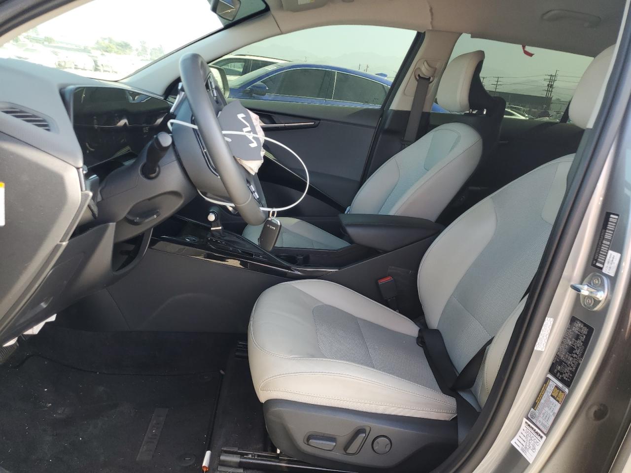 2023 Kia Niro Ex VIN: KNDCR3LEXP5043513 Lot: 85567385