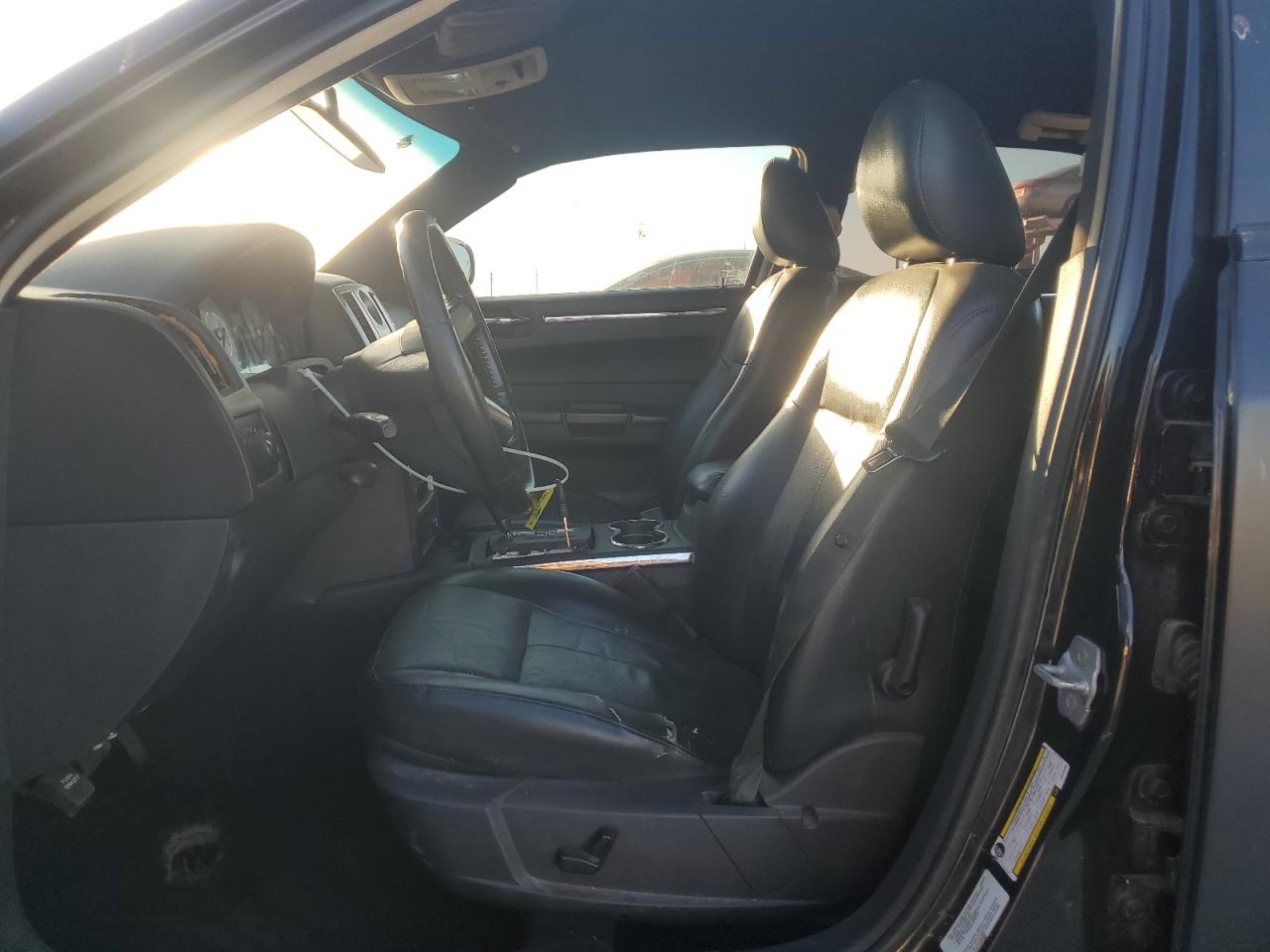 2010 Chrysler 300 Touring VIN: 2C3CA5CV2AH235936 Lot: 86997045