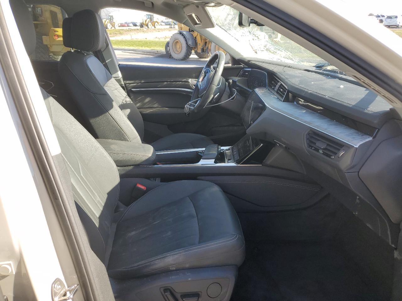 2022 Audi E-Tron Premium VIN: WA1AAAGE6NB012037 Lot: 90086485