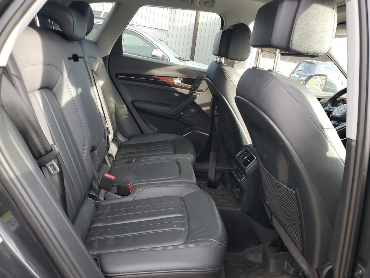 2018 Audi Q5 Premium VIN: WA1ANAFY2J2033672 Lot: 86154055