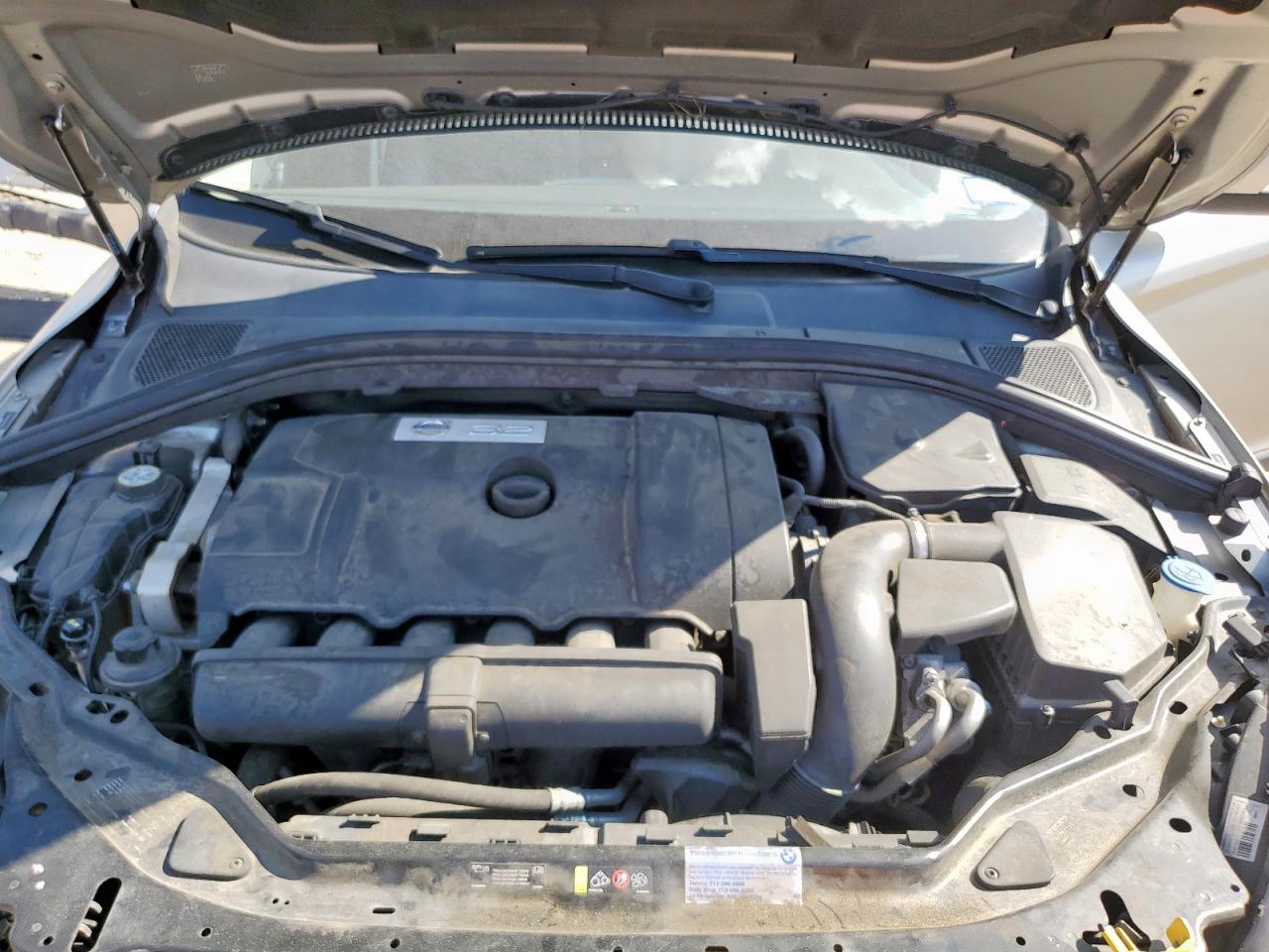 2012 Volvo Xc60 3.2 VIN: YV4952DL8C2337949 Lot: 84646145