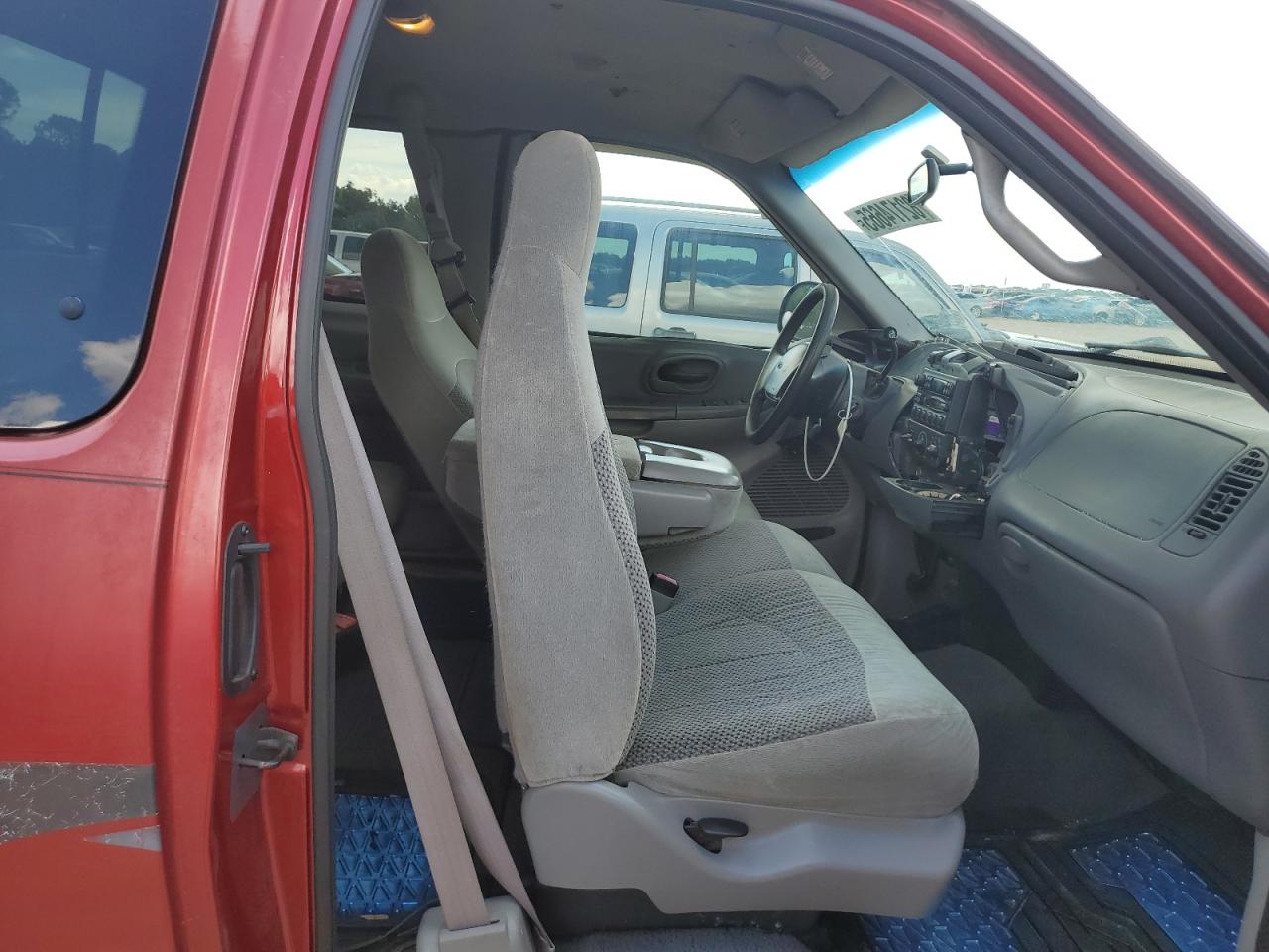 1999 Ford F150 VIN: 2FTRX07W0XCA27571 Lot: 82174665