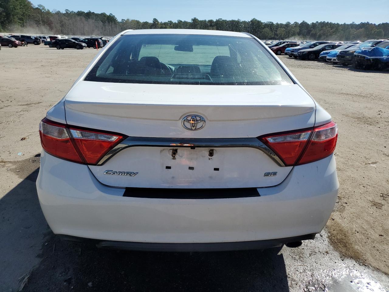2016 Toyota Camry Le VIN: 4T1BF1FK1GU563109 Lot: 89721215